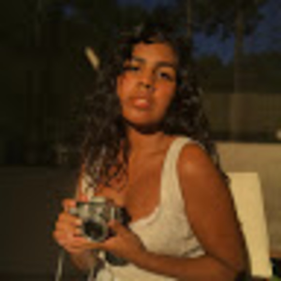 Meet your Posher, Ani - Picture 1 of 1